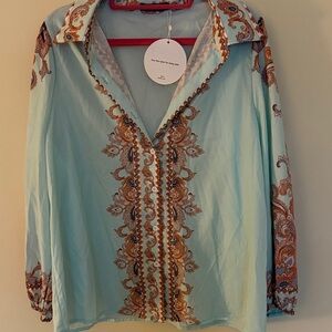 Light Blue Paisley Print Button-Up Blouse and shorts set
